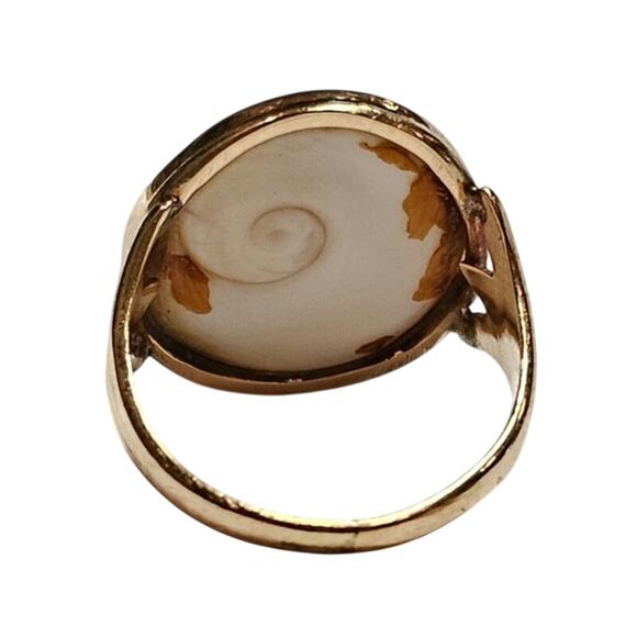 Antique 10K Gold "Eye of Shiva" Operculum Shell Ring - Picture 5 of 5